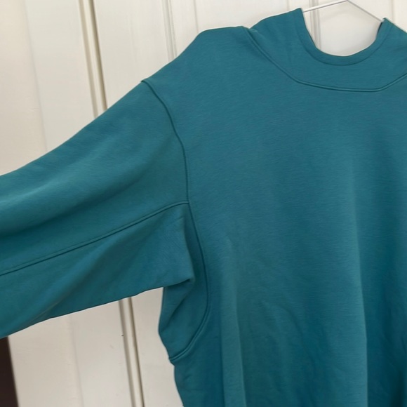 NWT Lululemon Men’s French Terry Oversized Hoodie - Picture 4 of 6